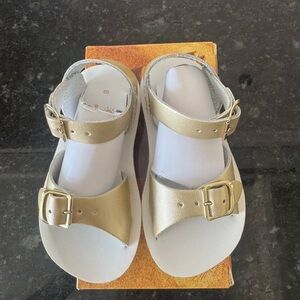 Gold and White Water-Friendly Sandals with Durable Design